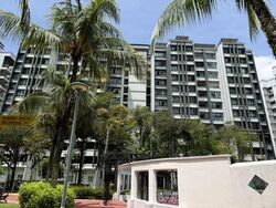 Blk 581 Woodlands Drive 16 (Woodlands), HDB Executive #545183531